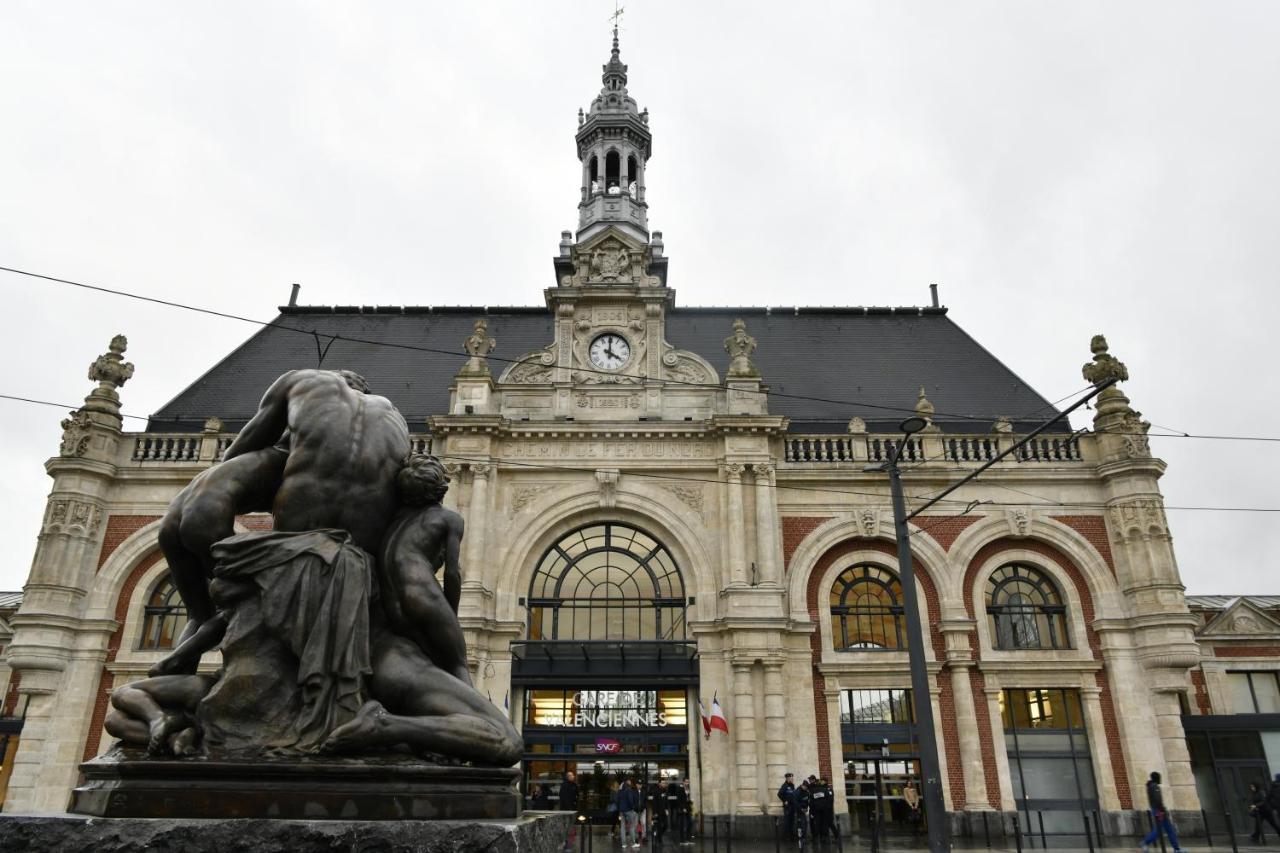 In Situ Hotel Valenciennes Zewnętrze zdjęcie